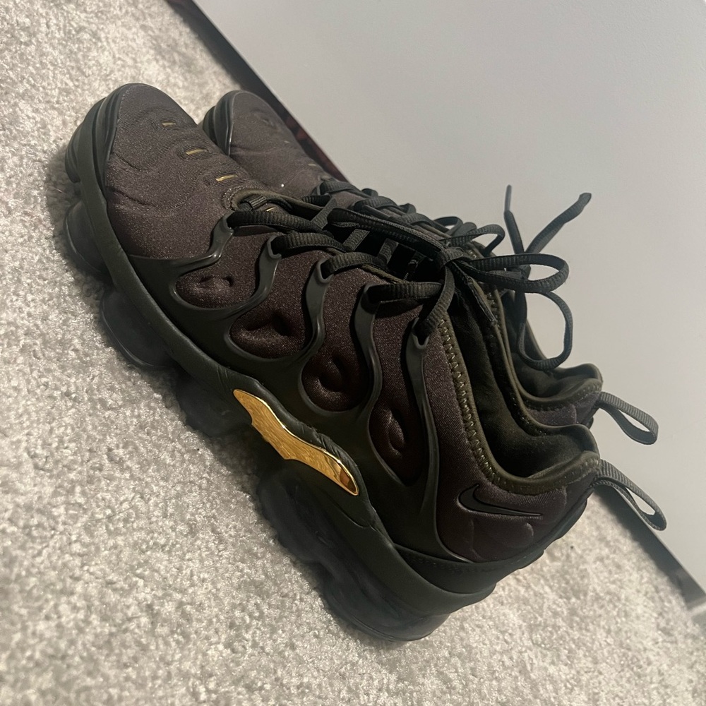Nike Air VaporMax Army Green